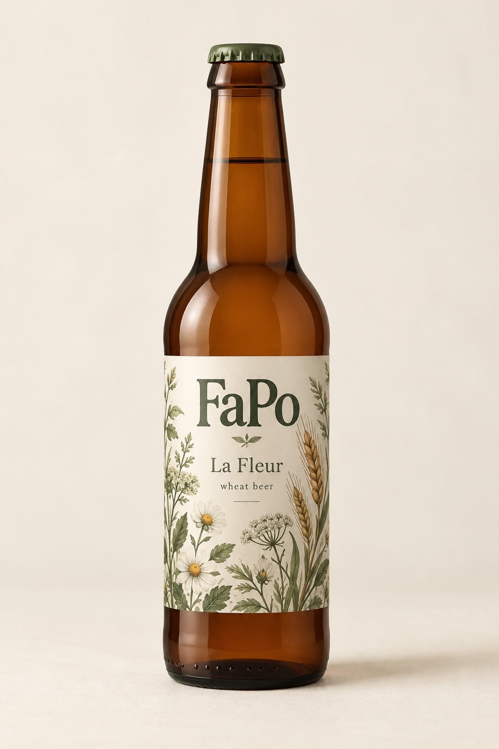 Concept de bouteille FaPo La Fleur : étiquette vert sauge et ivoire, fleurs et blé